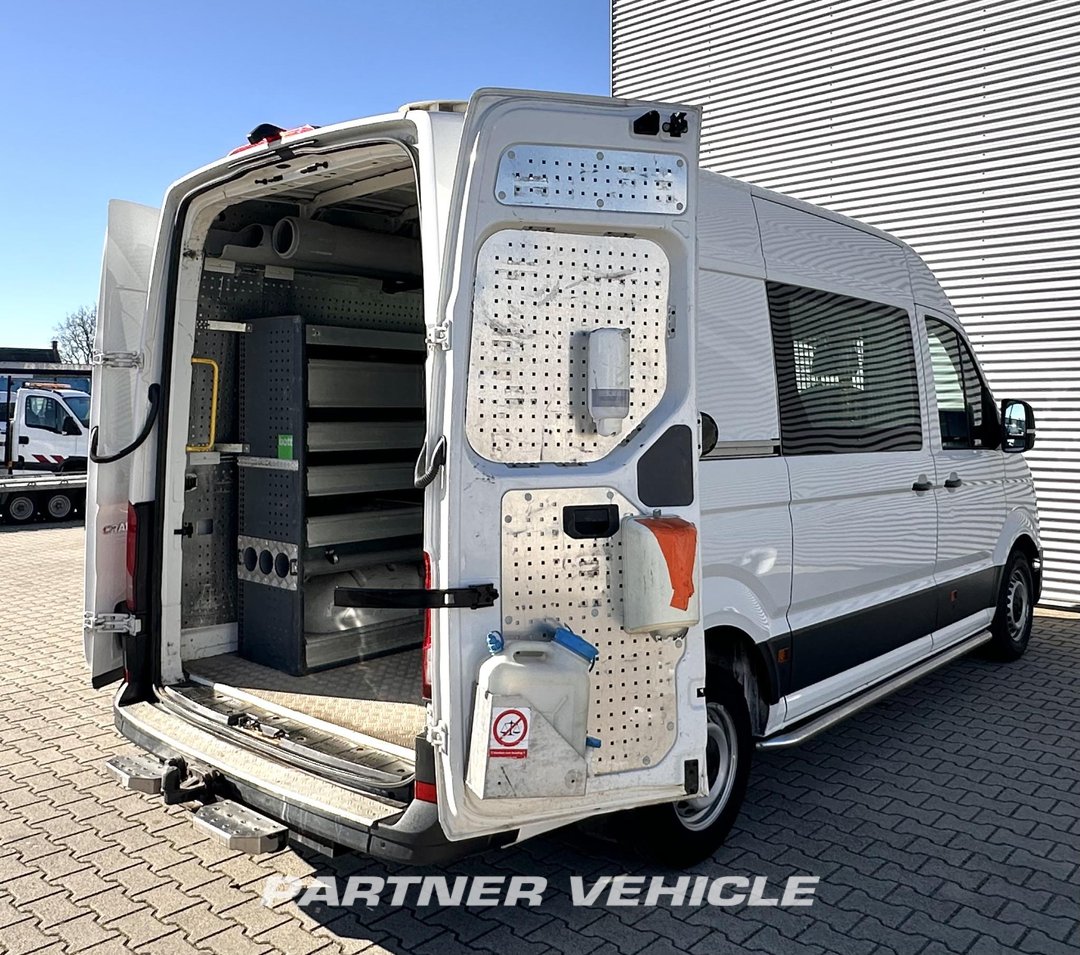 frontLeft : Volkswagen Crafter 140pk Kastenwagen