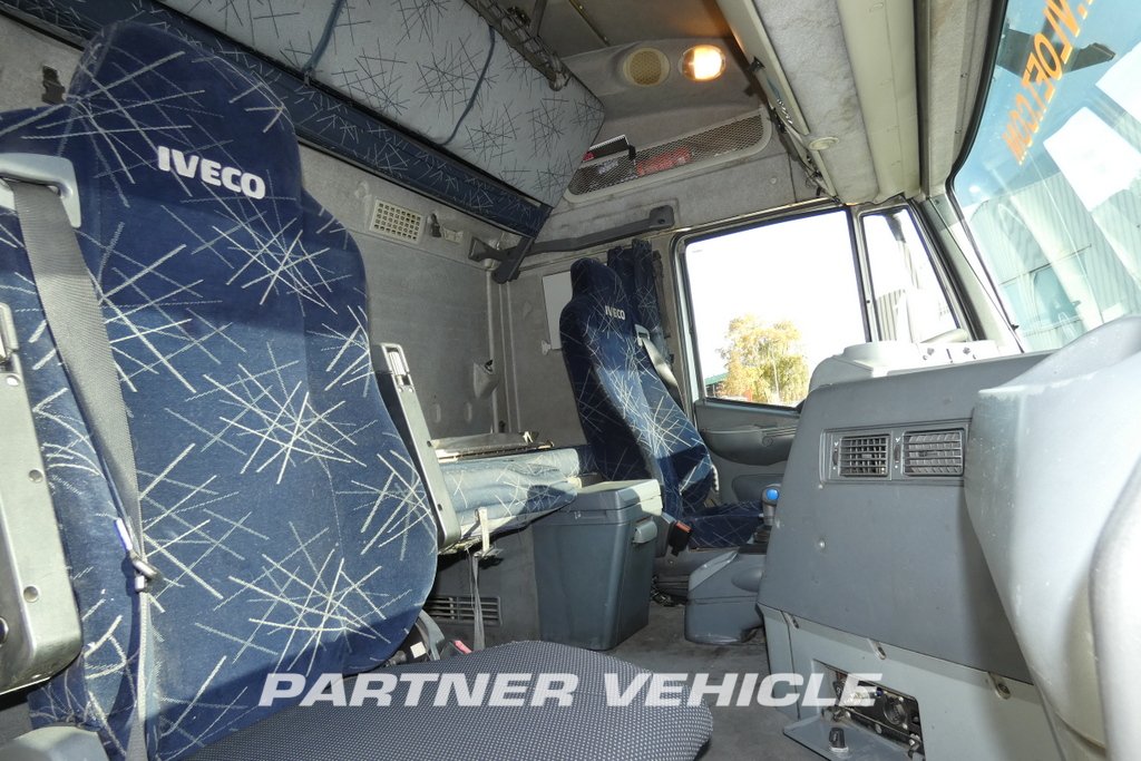 frontLeft : Iveco Stralis 480 Ciagniki siodłowe