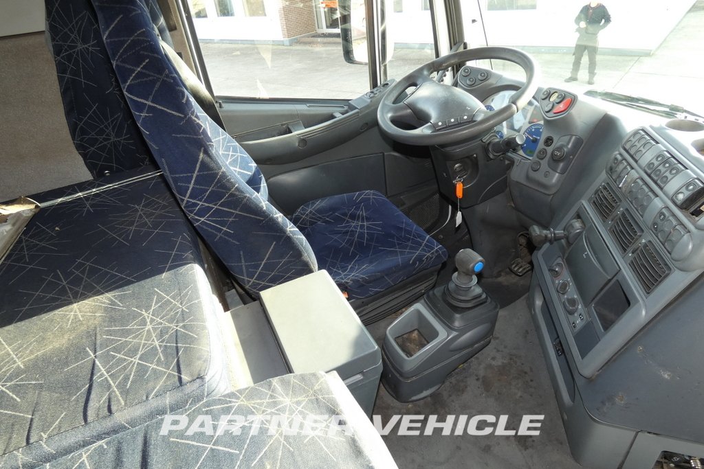 frontLeft : Iveco Stralis 480 Ciagniki siodłowe