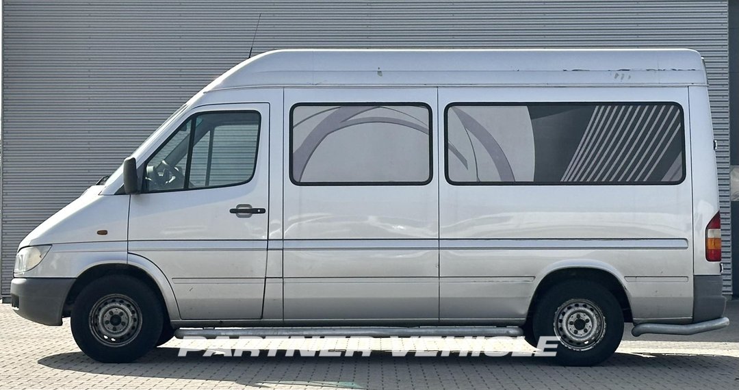 frontLeft : Mercedes Sprinter 308  CDI Transport wózków inwalidzkich