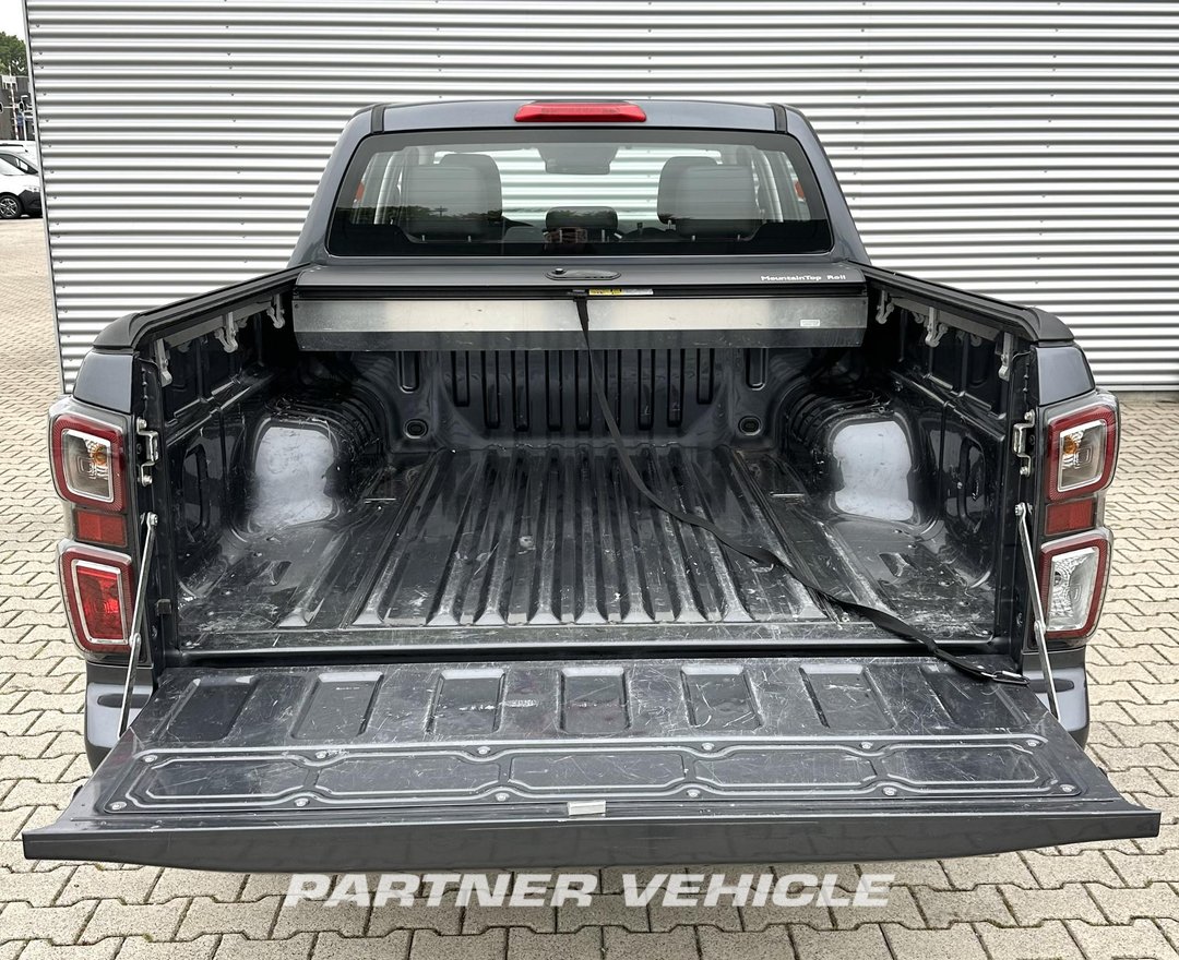 frontLeft : Isuzu D-max dubbele cabine Pick-up