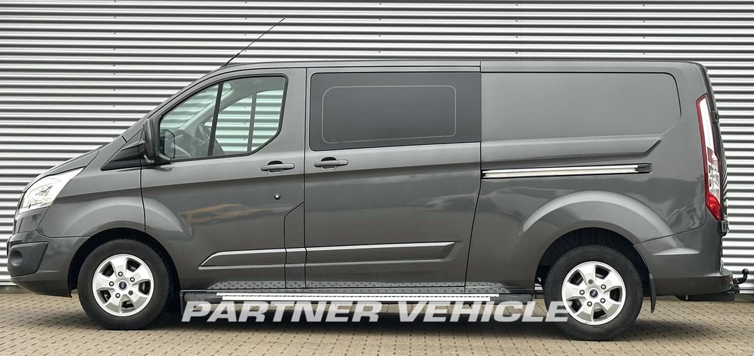 frontLeft : Ford Transit Custom  130PK Fourgon utilitaire