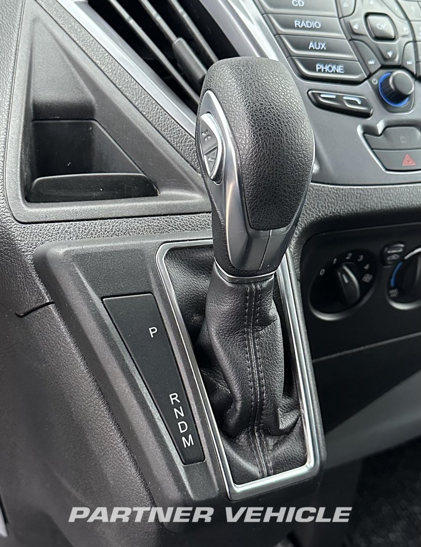 frontLeft : Ford Transit Custom  130PK Fourgon utilitaire