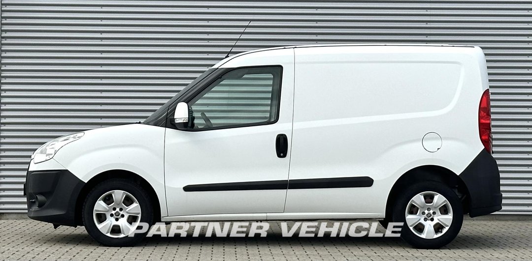 frontLeft : Fiat Doblo 1.3 MJ MARGE Furgão