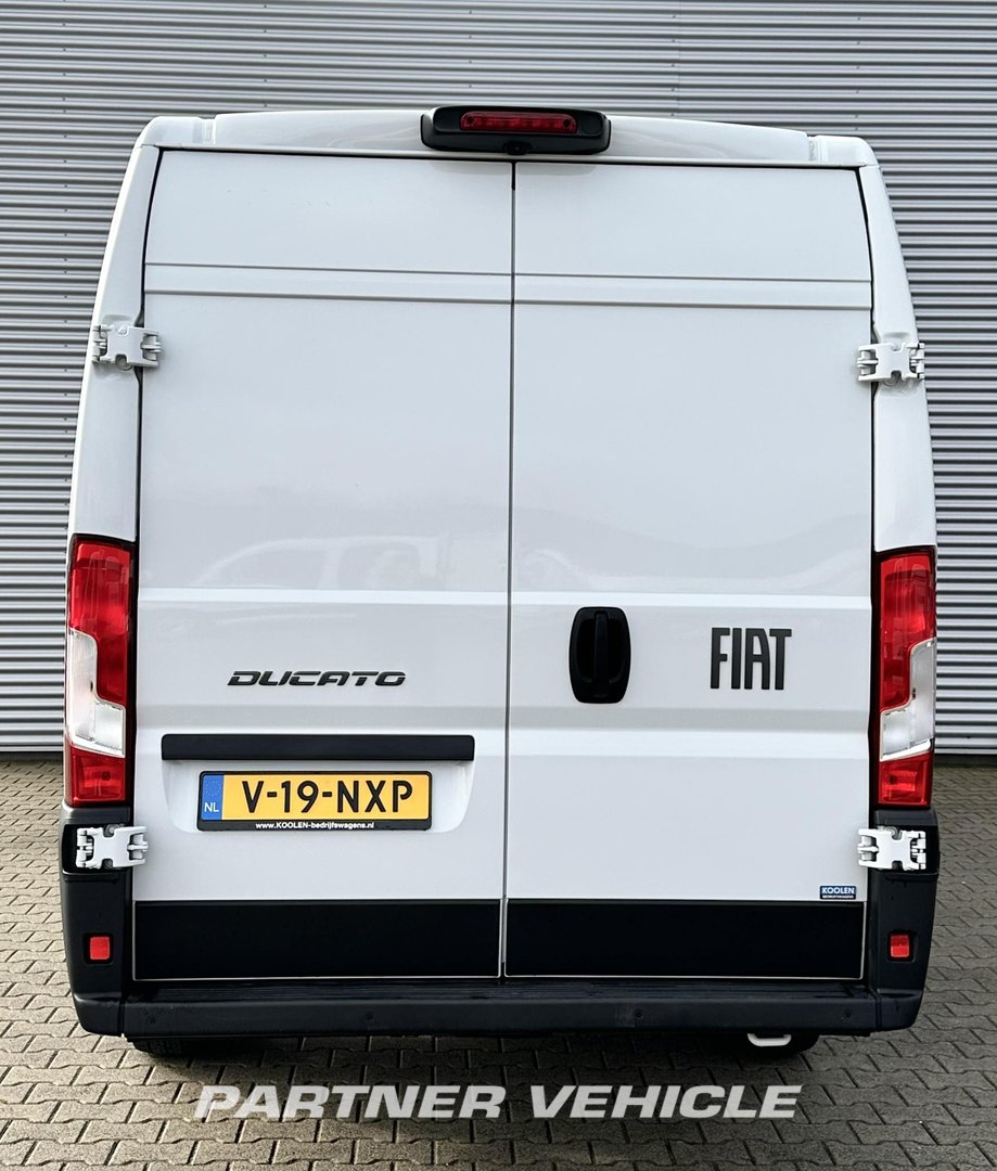 frontLeft : Fiat Ducato 180PK Furgonetka