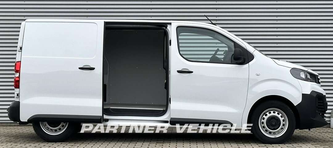 frontLeft : Peugeot Expert 140PK Minibussar skåpbilar