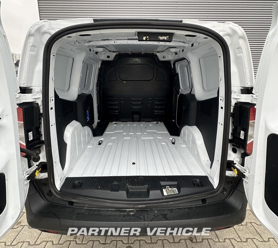 frontLeft : Ford Transit  Connect 100PK Furgone chiuso