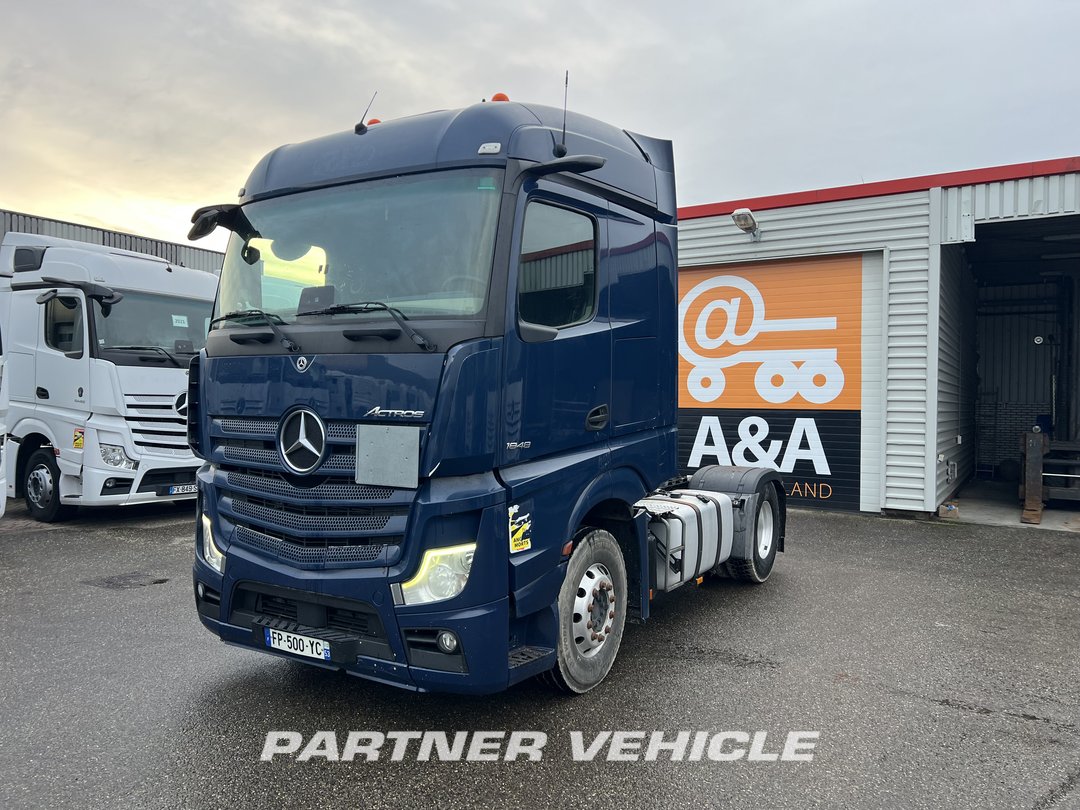 Cumpără un cap tractor Mercedes-Benz Actros: nou sau second hand