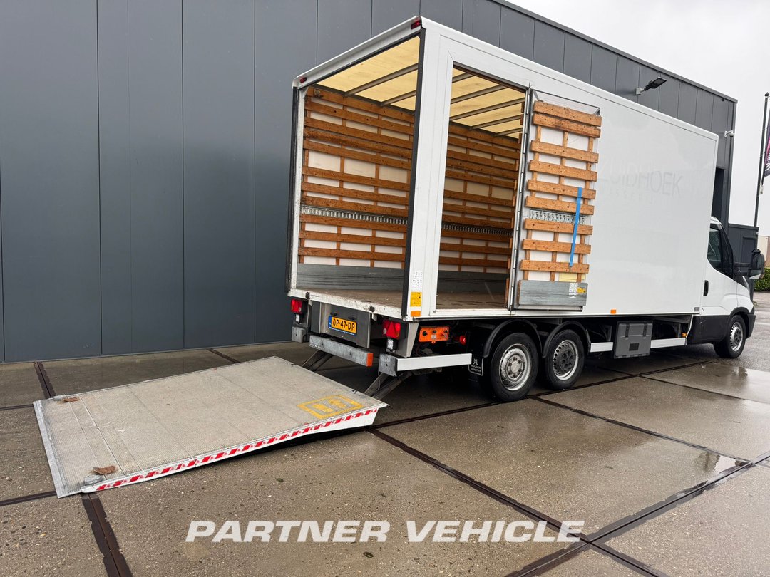 frontLeft : Iveco Daily 35S17 BE Kombinacija