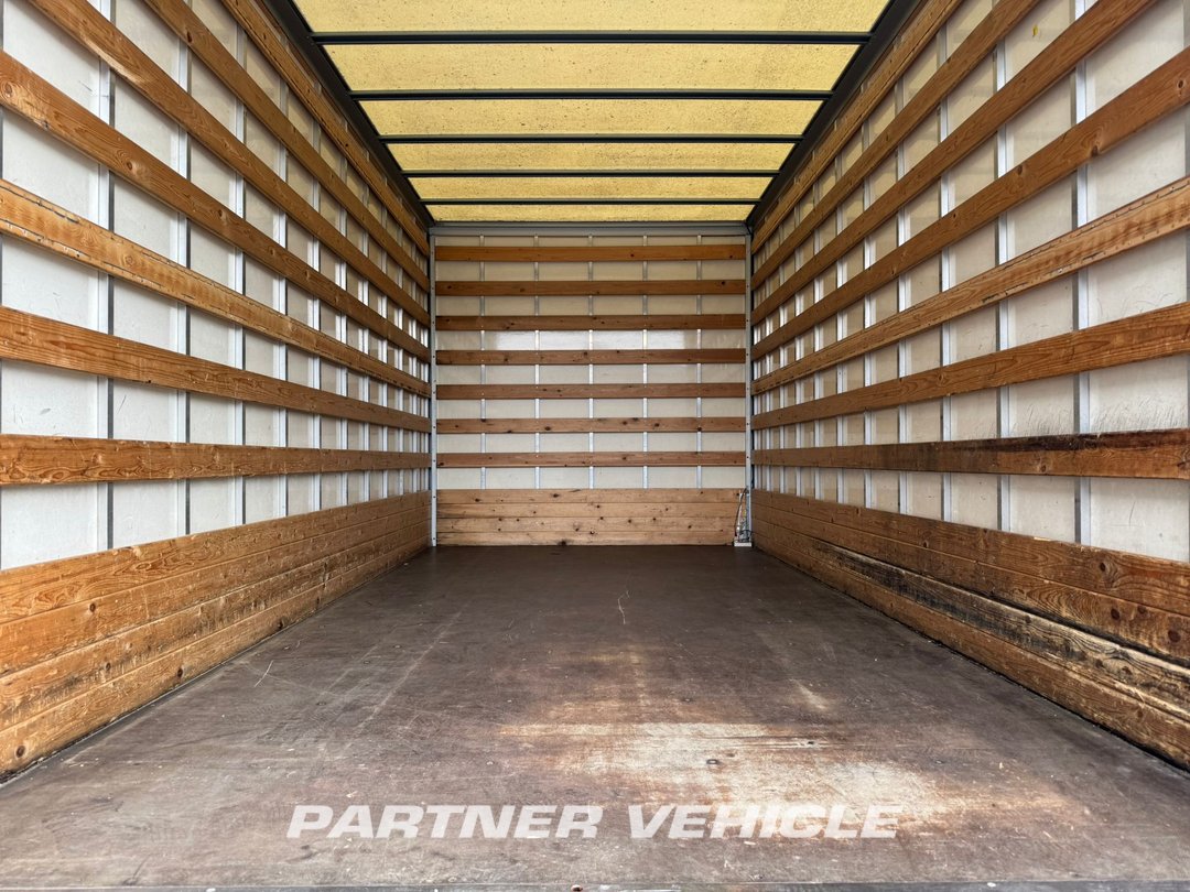 frontLeft : Mercedes Sprinter 514 CDI Carrosseries