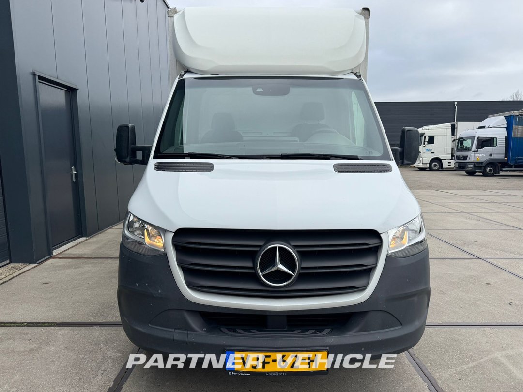 frontLeft : Mercedes Sprinter 514 CDI Carrosseries