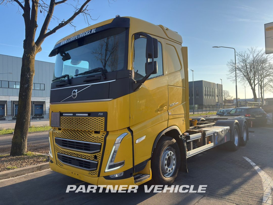 frontLeft : Volvo FH 500 Сменни каросерии камиони