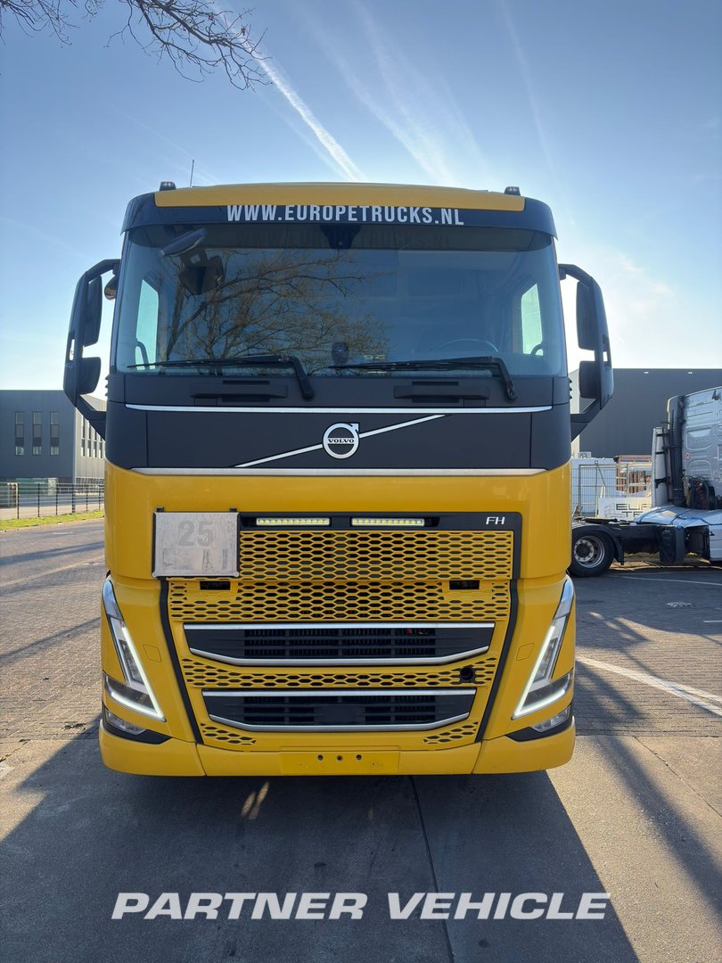 frontLeft : Volvo FH 500 Сменни каросерии камиони