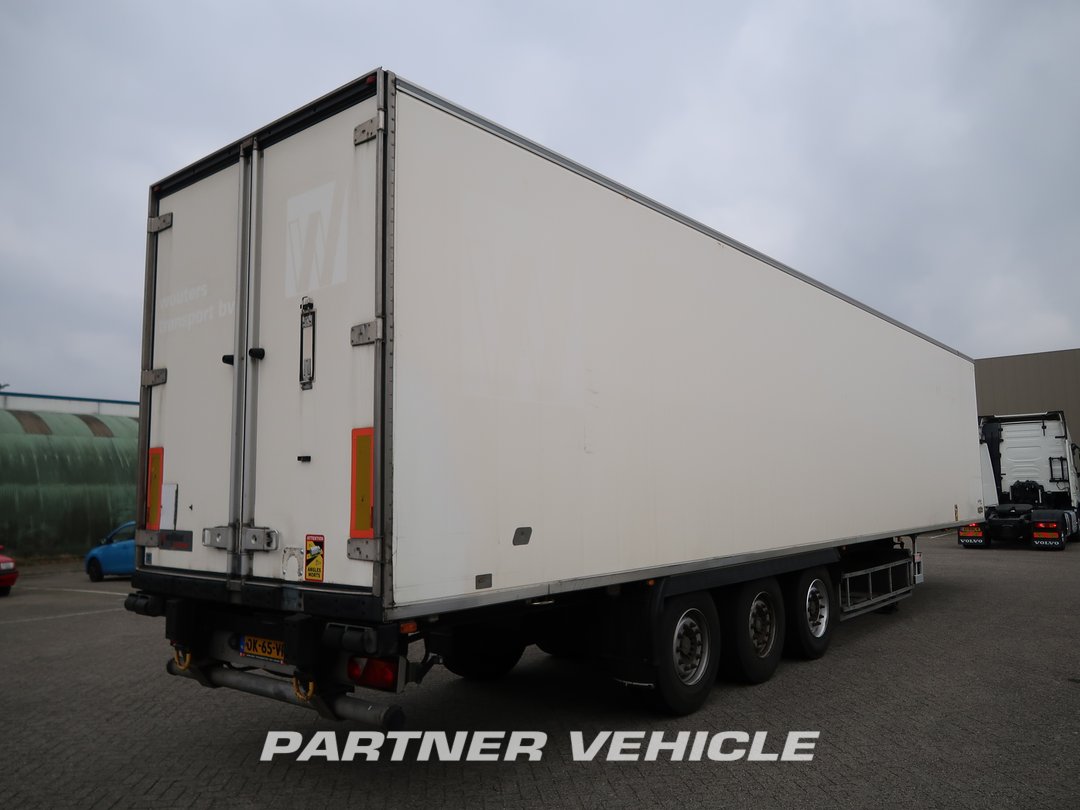 frontLeft : Chereau Thermoking, SAF, TUV, NL Trailer Semirremolque frigorífico