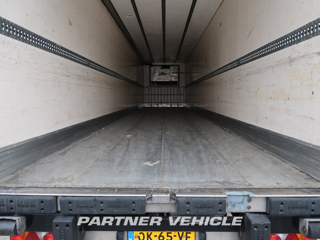 frontLeft : Chereau Thermoking, SAF, TUV, NL Trailer Semirremolque frigorífico