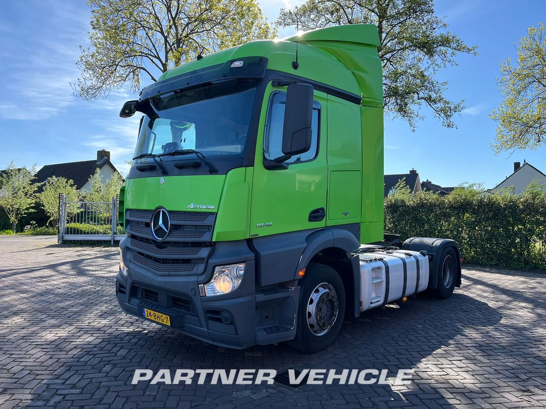 Mercedes Actros 1943 4X2 Trekker