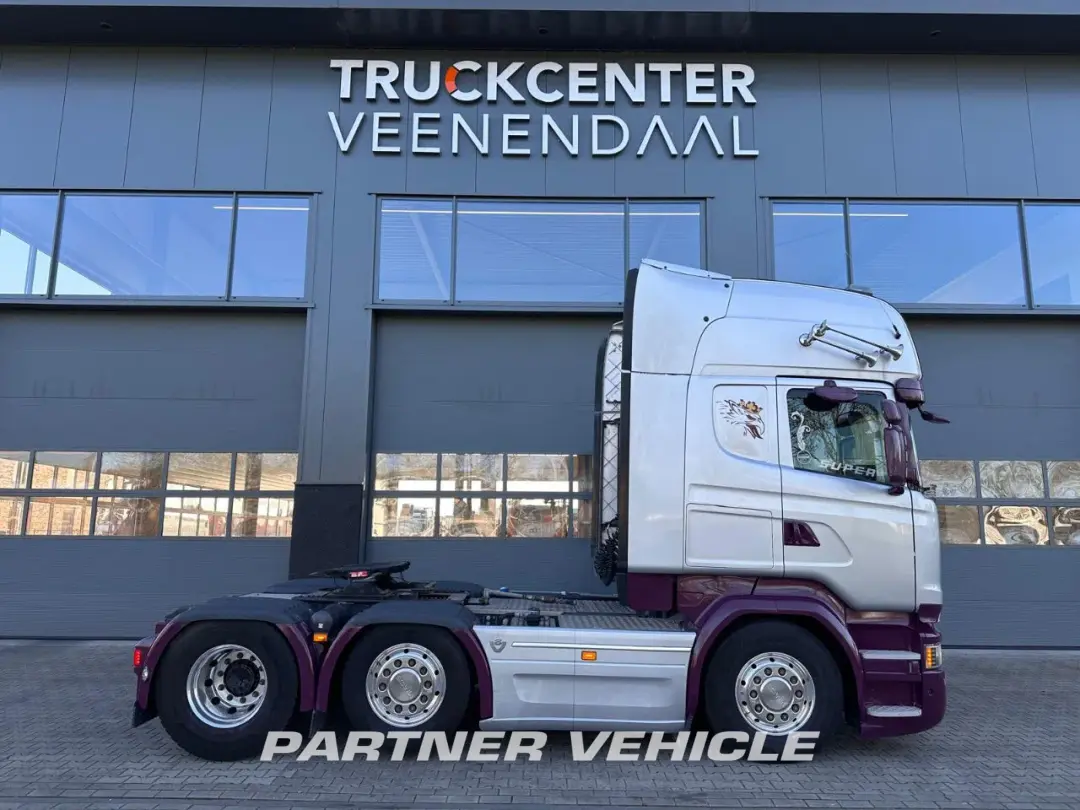 frontLeft : Scania R580 V8 Trækker
