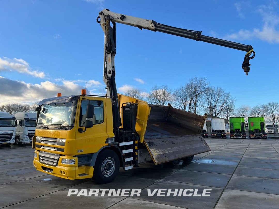 frontLeft : DAF CF75.360 Planbiler