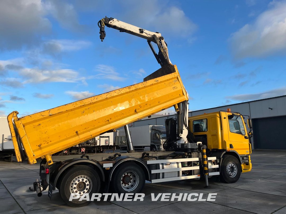 frontLeft : DAF CF75.360 Planbiler