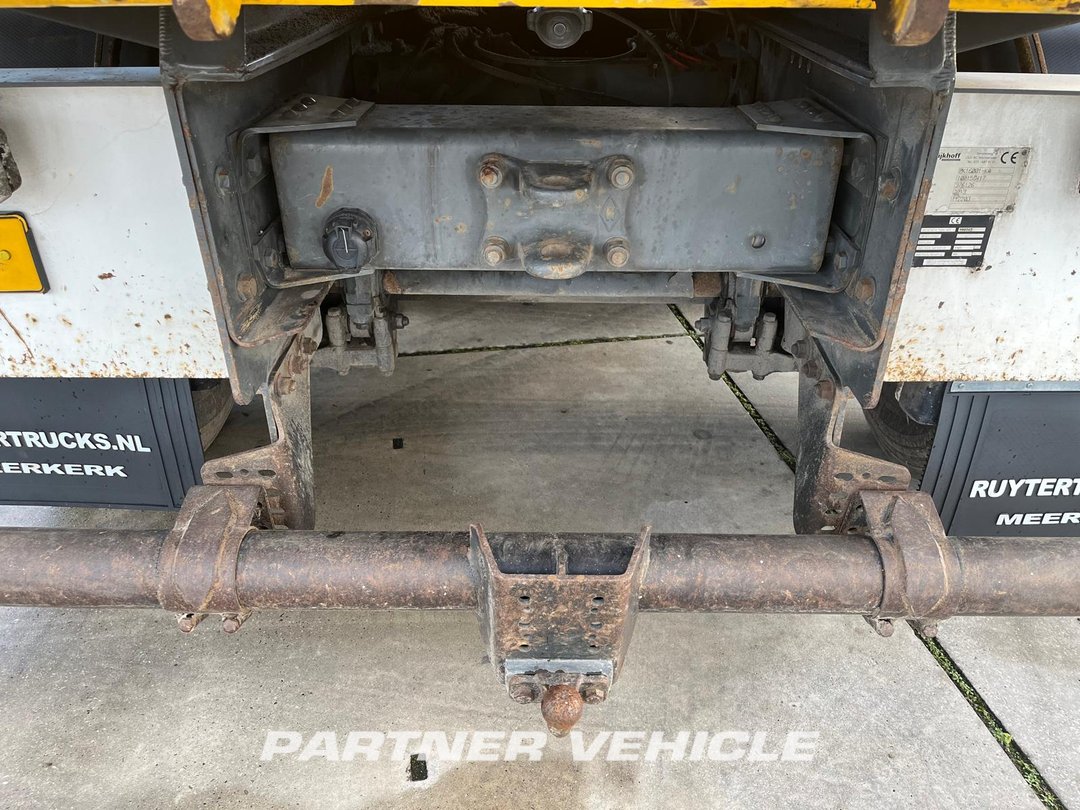 frontLeft : DAF CF75.360 Planbiler