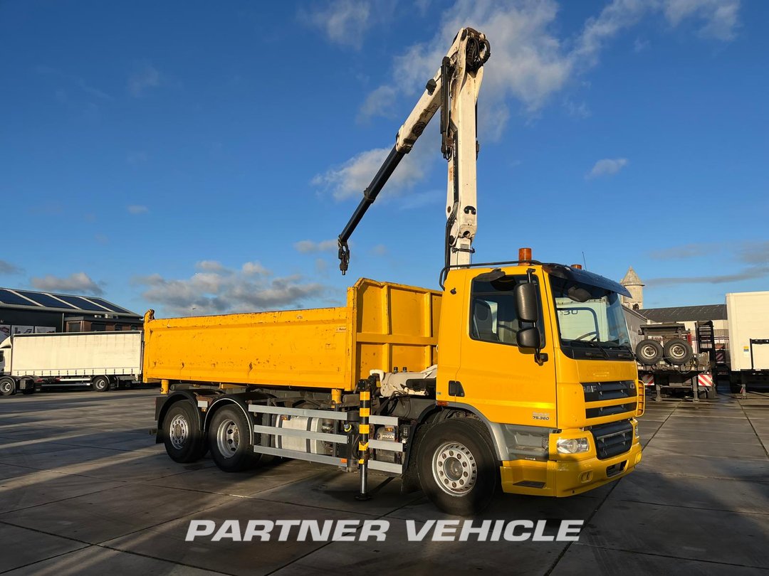 frontLeft : DAF CF75.360 Planbiler