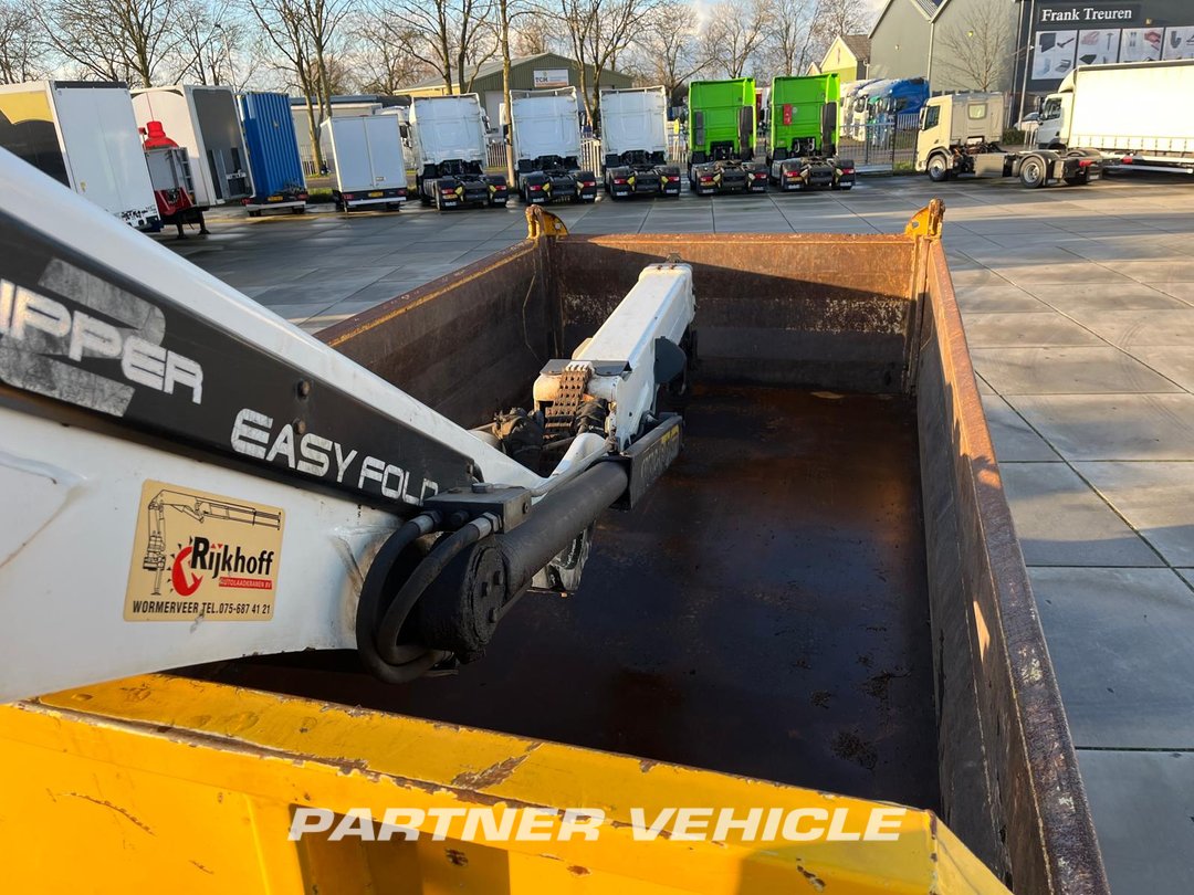 frontLeft : DAF CF75.360 Planbiler