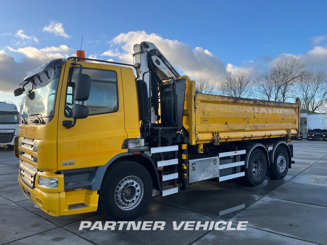 frontLeft : DAF CF75.360 Planbiler
