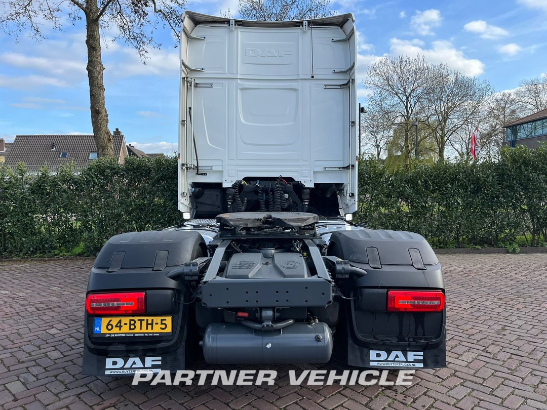 frontLeft : DAF XG+ 530 Trækker