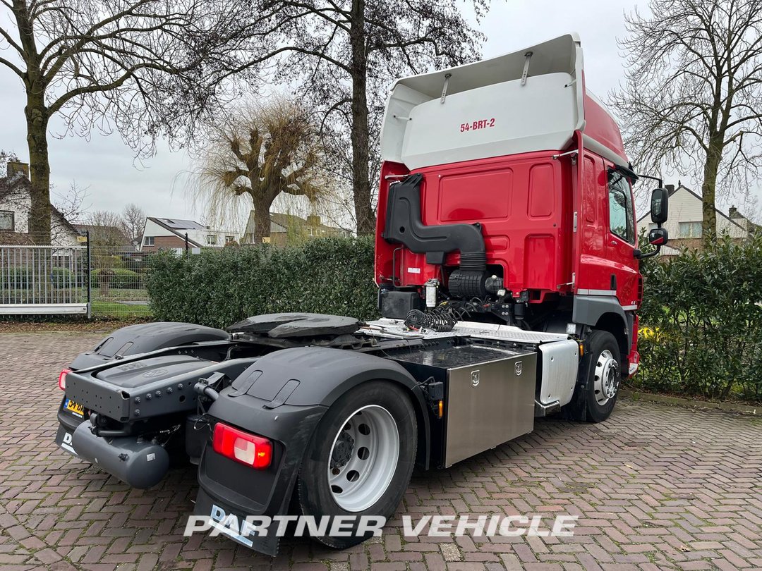 frontLeft : DAF CF 450 Tracteur routier