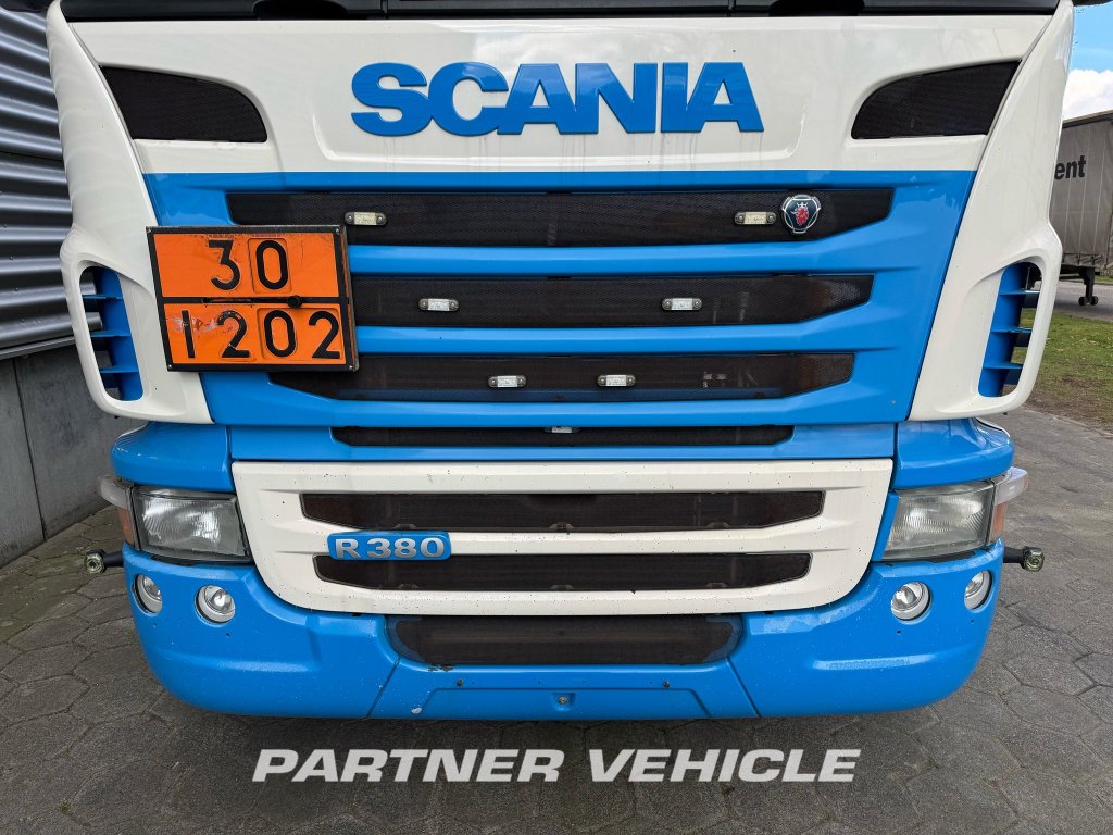 frontLeft : Scania R380 Camion citerne