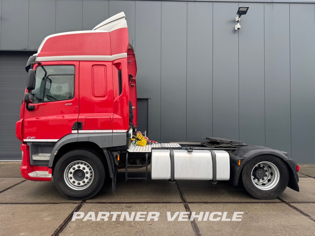 frontLeft : DAF CF 410 Tracteur routier