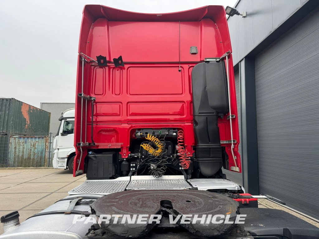 frontLeft : DAF XF 430 tegljač