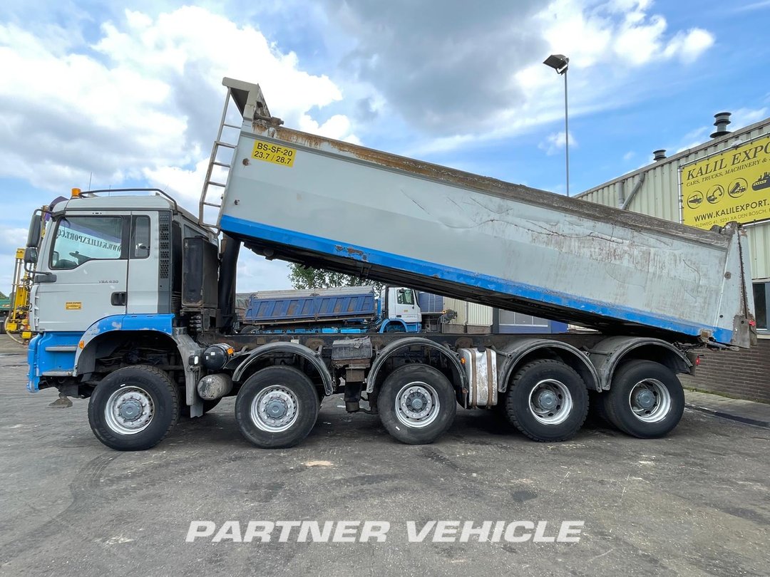 frontLeft : MAN 50.430 Tipper