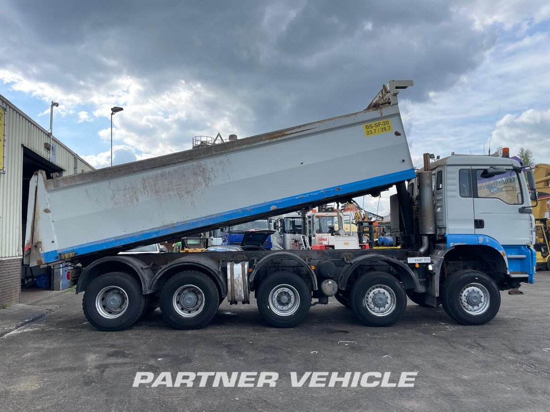 frontLeft : MAN 50.430 Tipper