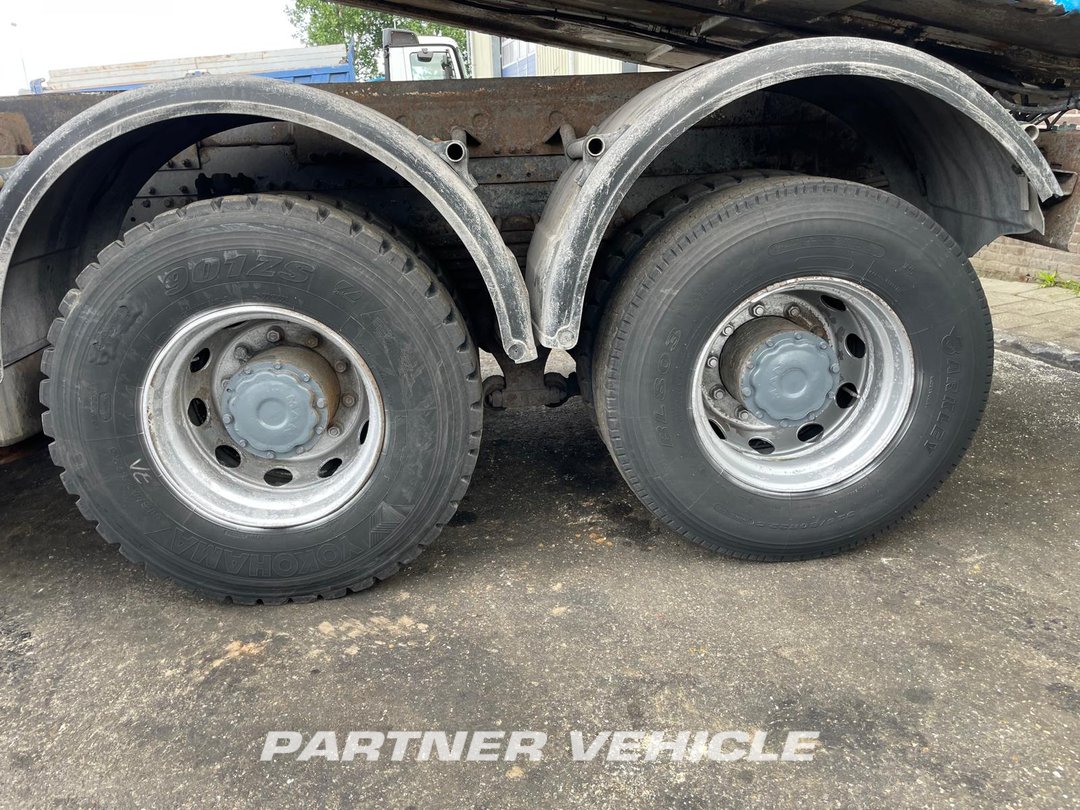 frontLeft : MAN 50.430 Tipper