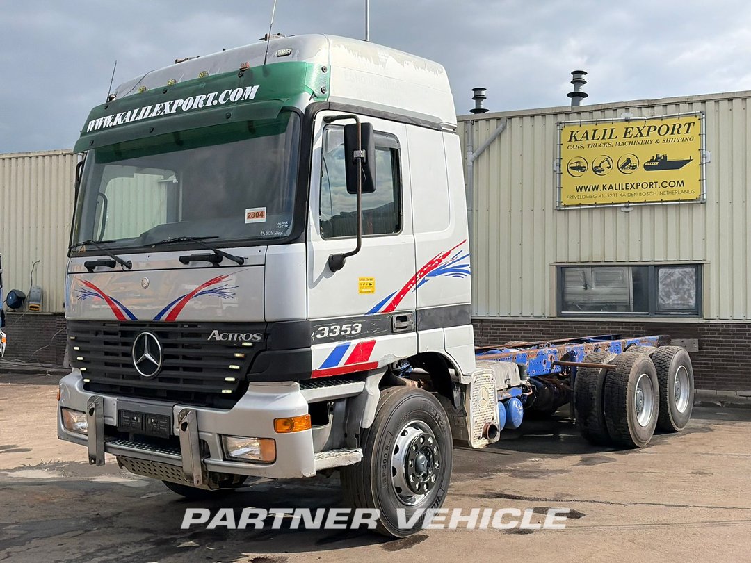 frontLeft : Mercedes Actros 3353 الشاسيه