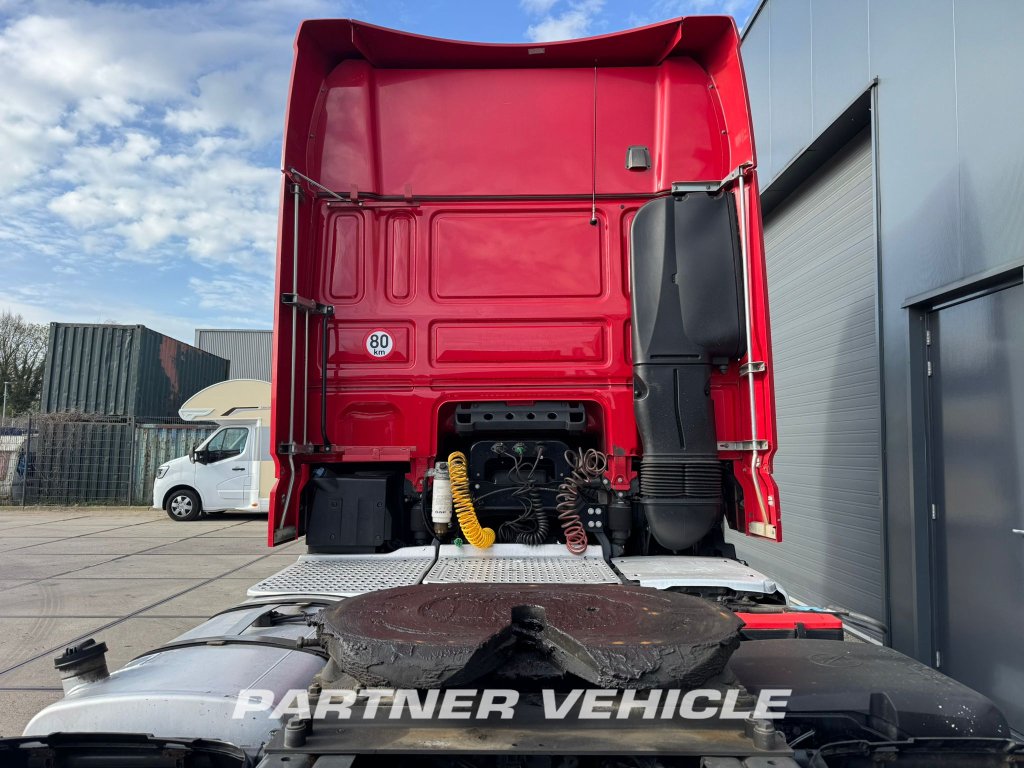 frontLeft : DAF XF 430 tegljač