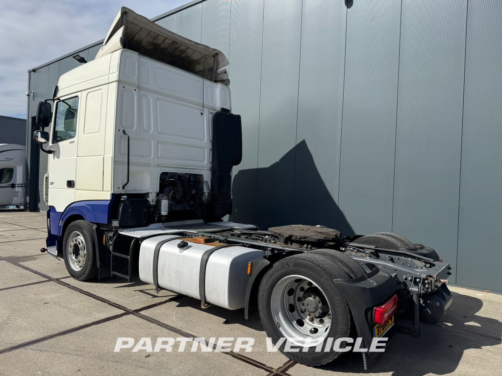 frontLeft : DAF XF 450 tegljač