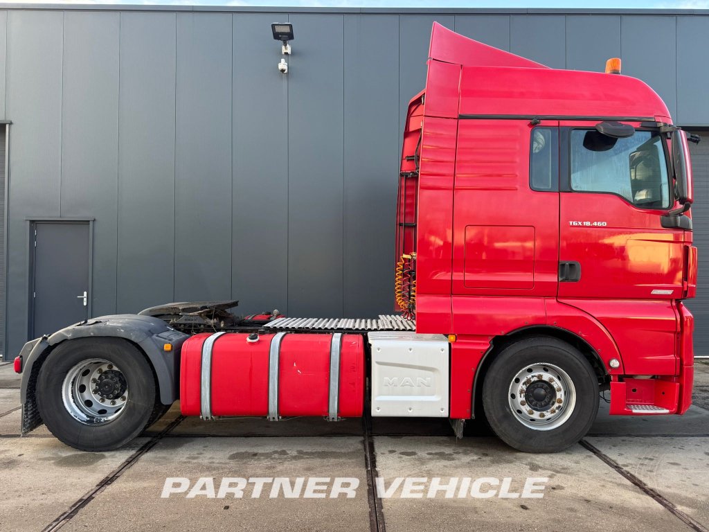 frontLeft : MAN TGX 18.460 tegljač