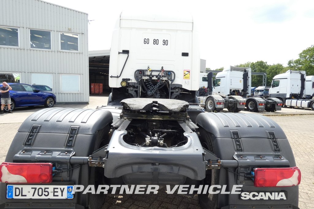 frontLeft : Scania R450 Trekker