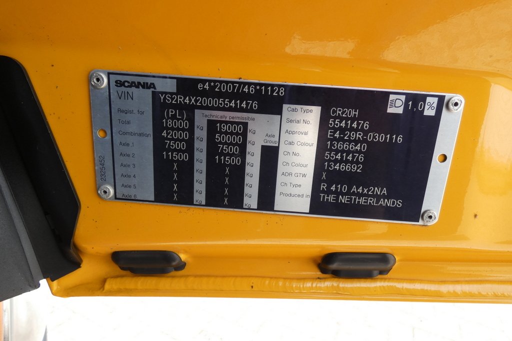 frontLeft : Scania R410 Trækker