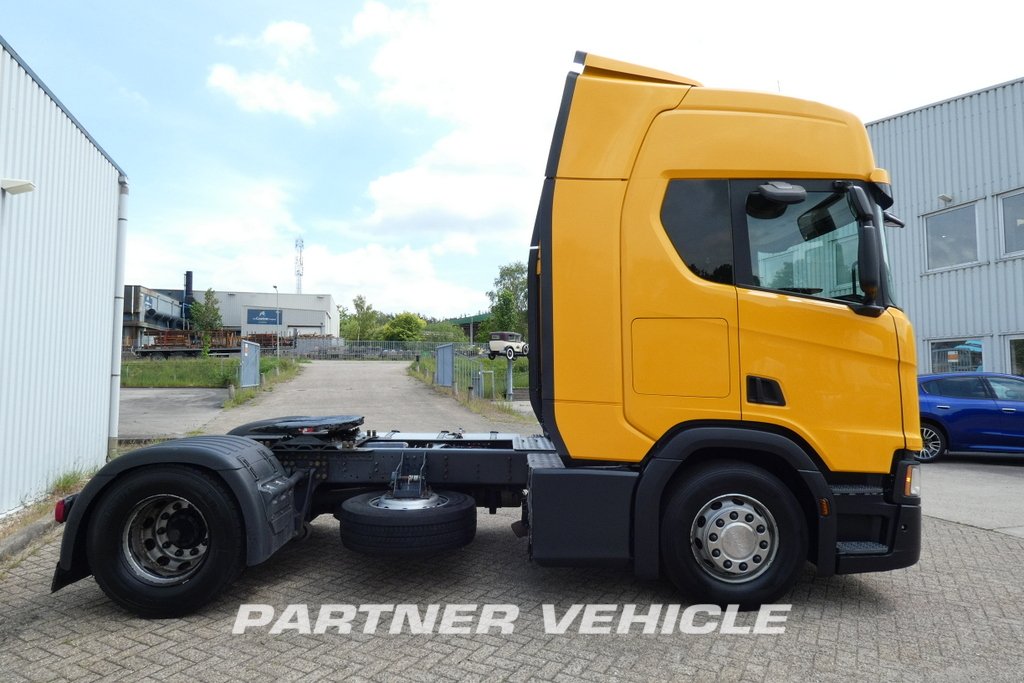 frontLeft : Scania R410 Cabeza tractora