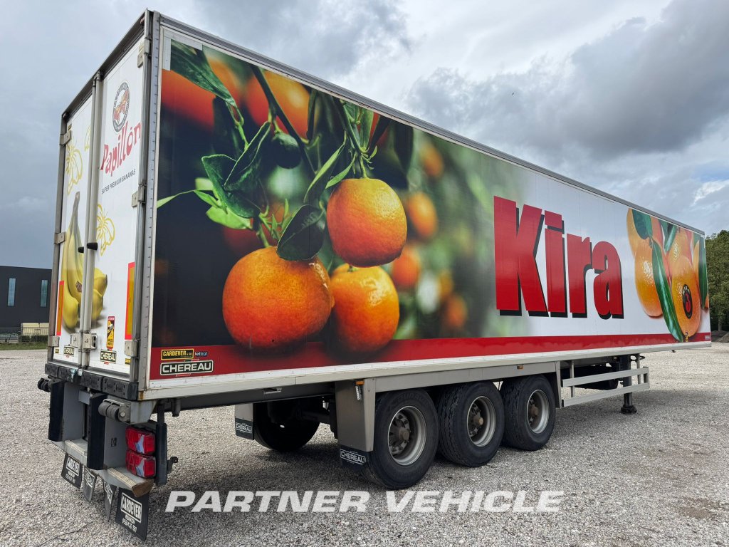 frontLeft : Chereau Carrier 1300 Chłodnia przyczepa