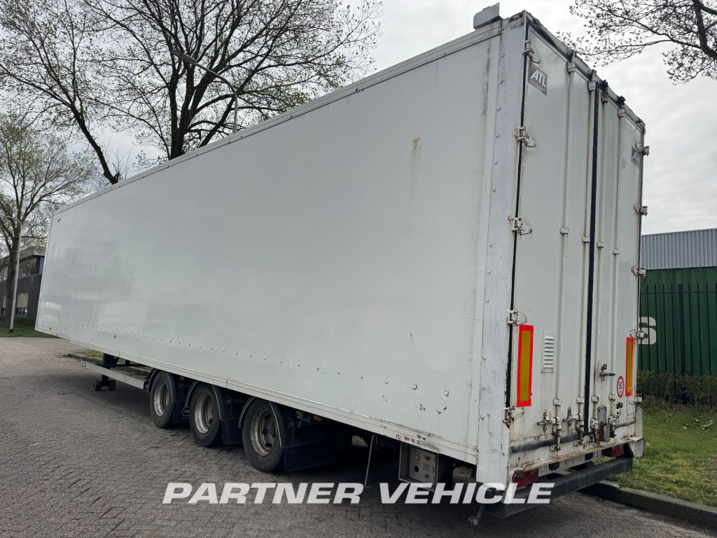 frontLeft : Van Hool 3 asser مقطورة مغلقة