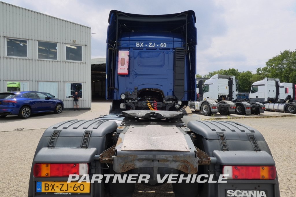 frontLeft : Scania G440 Trekkvogn