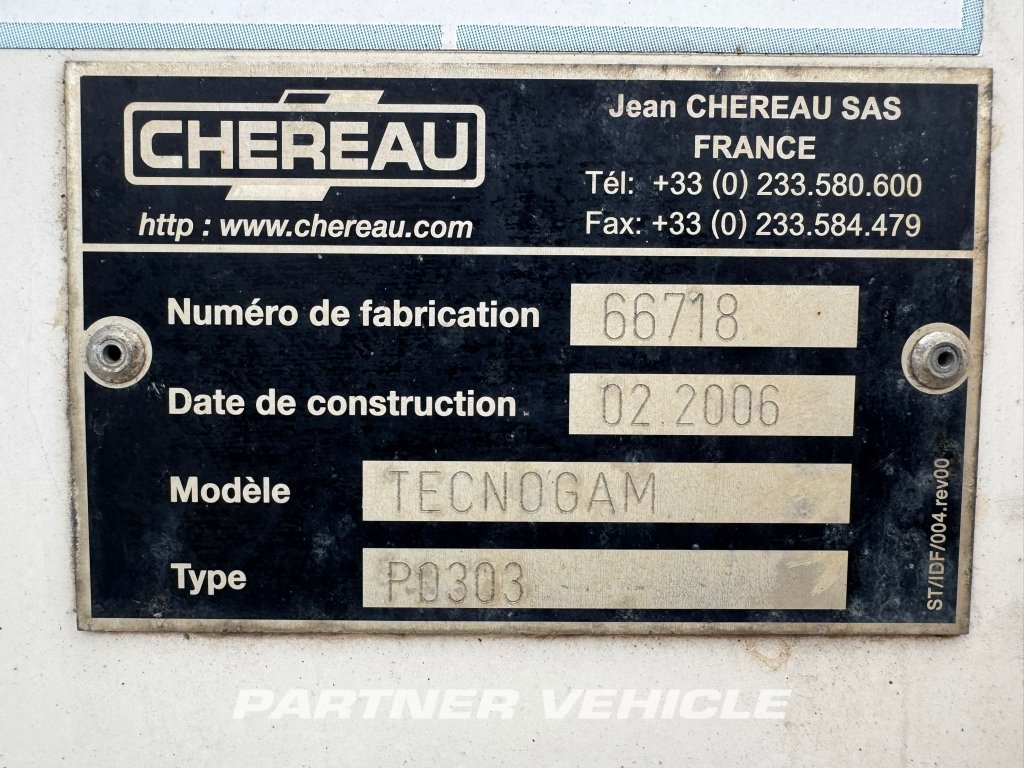 frontLeft : Chereau carrier 1300 Kyl kylsläp