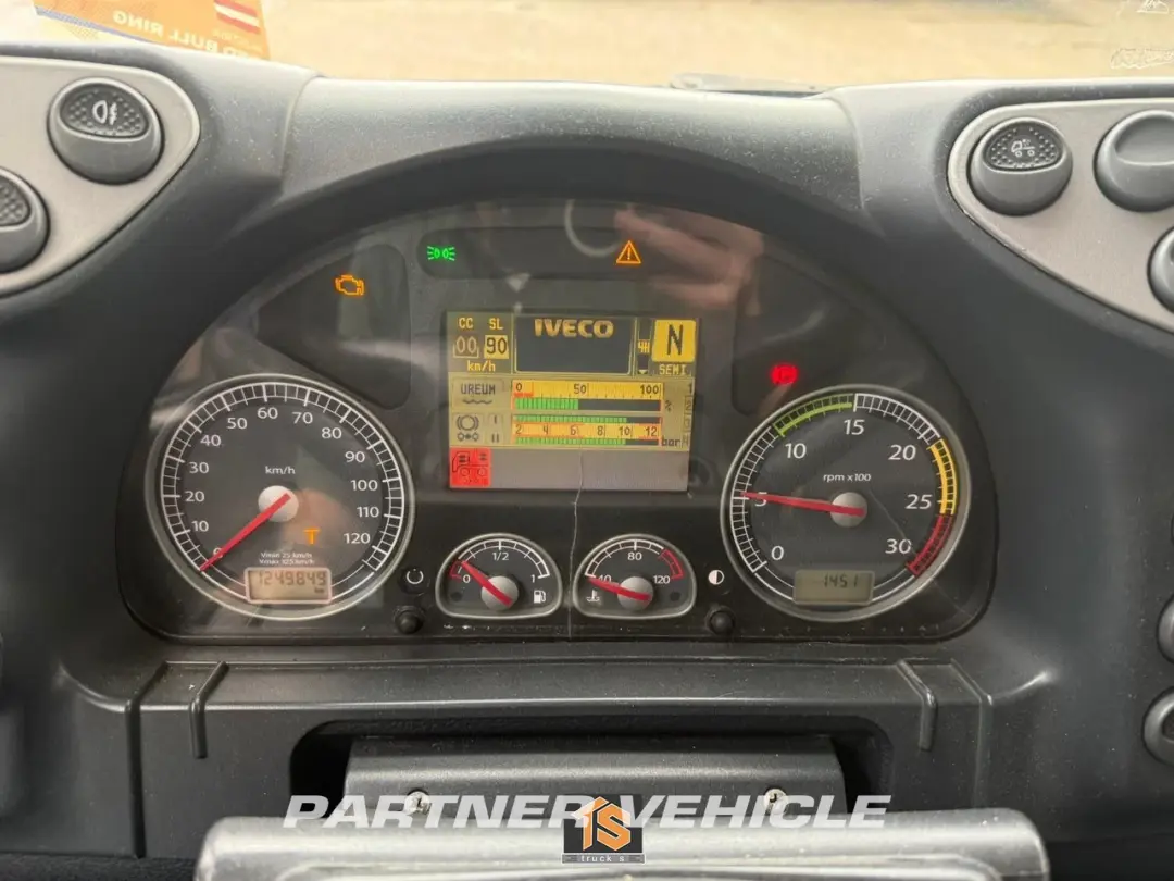 frontLeft : Iveco Stralis XP 440S42 Tractor
