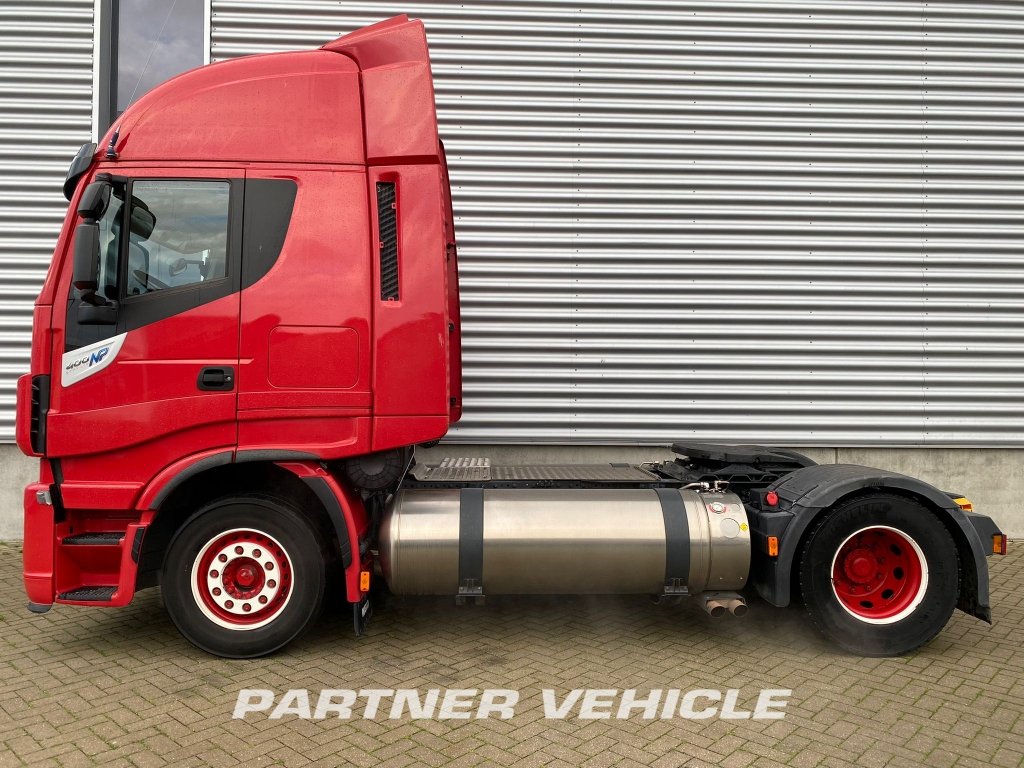 frontLeft : Iveco Stralis 400 Ciagniki siodłowe