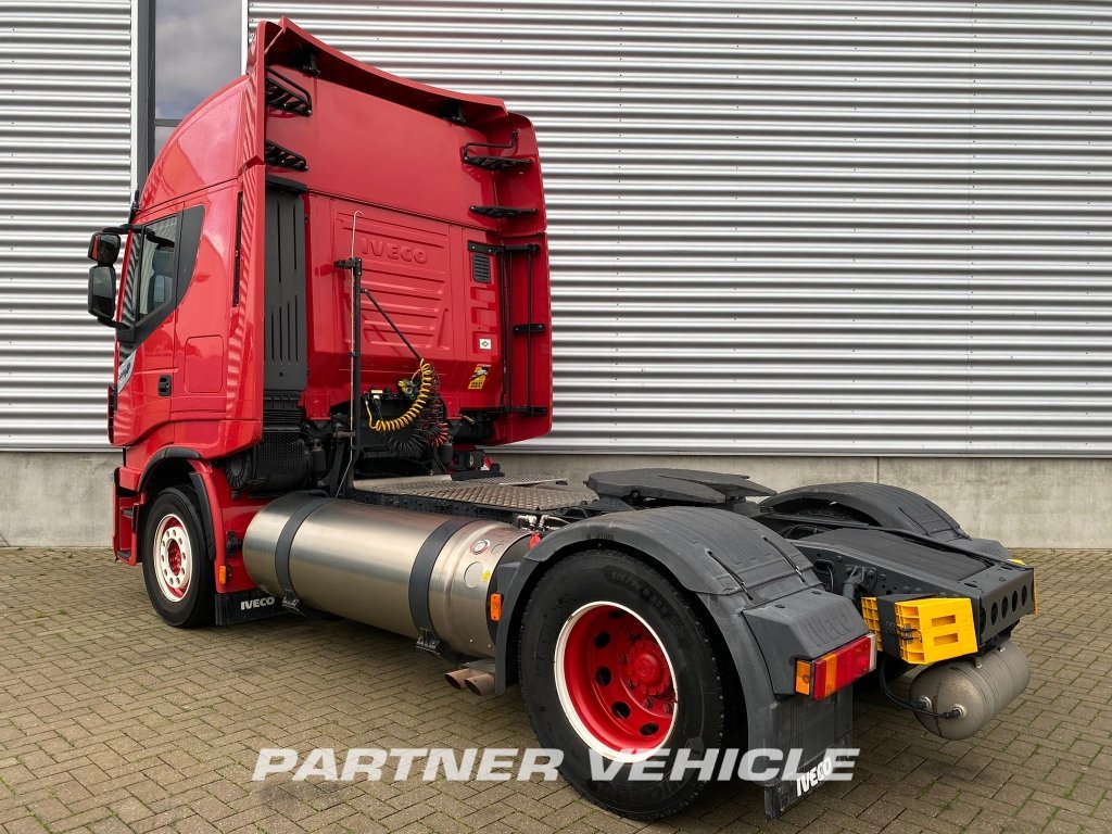frontLeft : Iveco Stralis 400 Ciagniki siodłowe