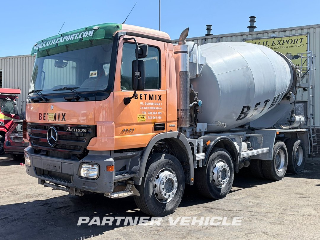 Mercedes Actros 4141 8X4  Бетономешалка грузовик